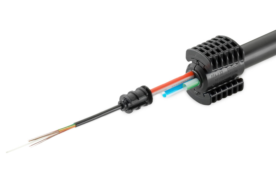 Éléments d’étanchéité divisibles EZA-t assurent l'étanchéité des raccords de tuyaux et des speedpipe.